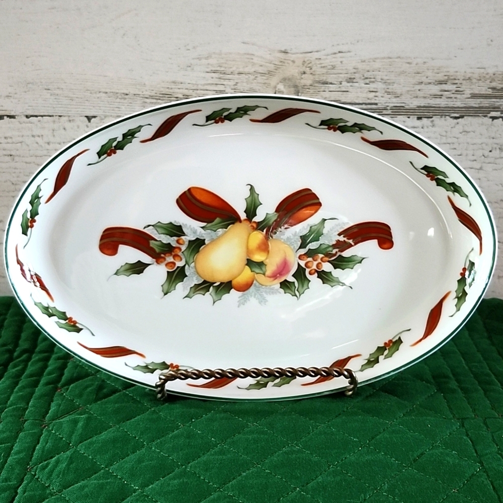 VTG ROYAL DOULTON BONE CHINA FESTIVAL TRAY